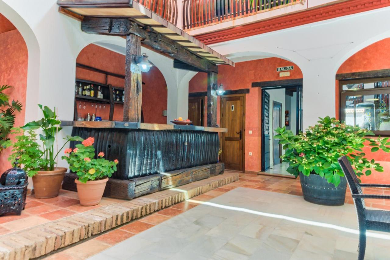 Hotel Pozo Rey *